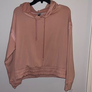Cropped hoodie